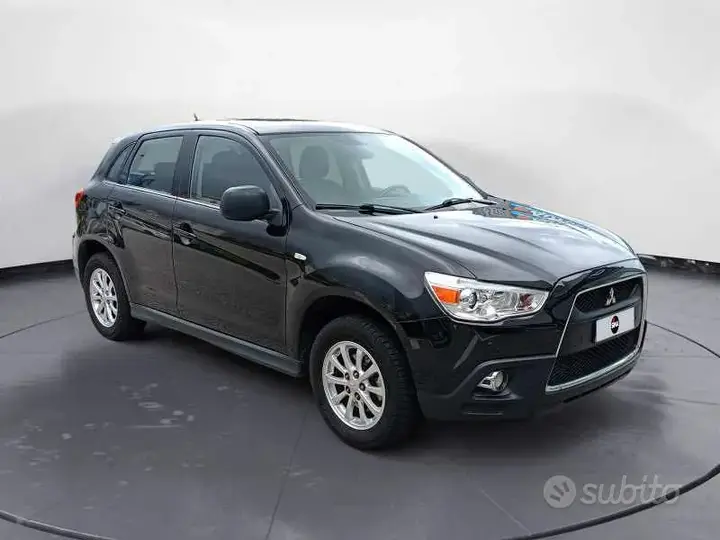 Mitsubishi Asx 2011 photo 2