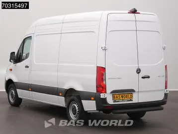 Mercedes-Benz Sprinter 2024 photo 2