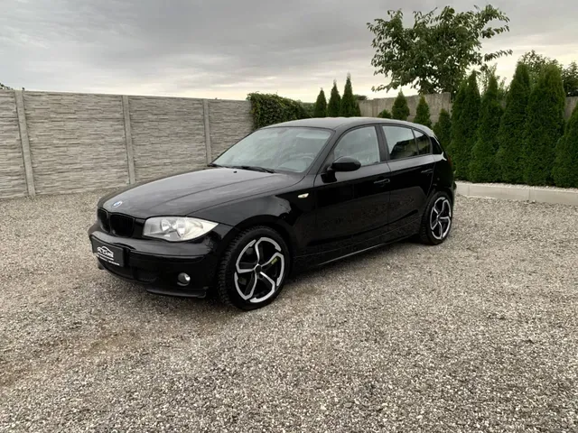 BMW 1 Series 2005 photo 2