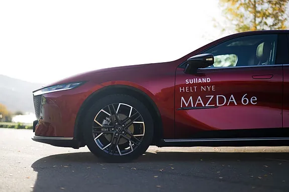 Mazda 6E 2026 photo 4