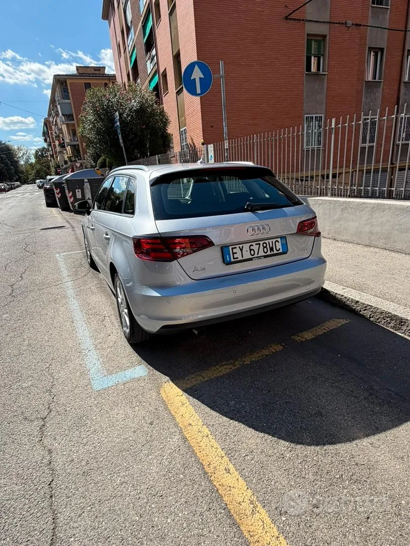 Audi A3 2015 photo 3