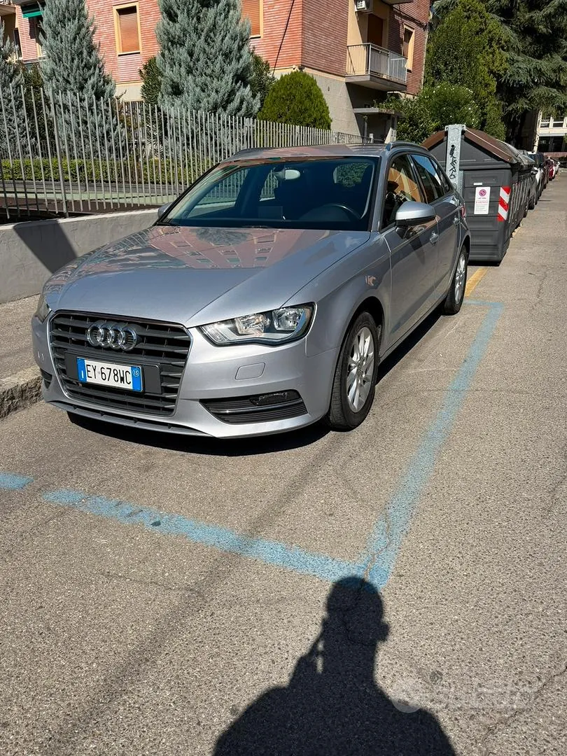 Audi A3 2015 photo 2
