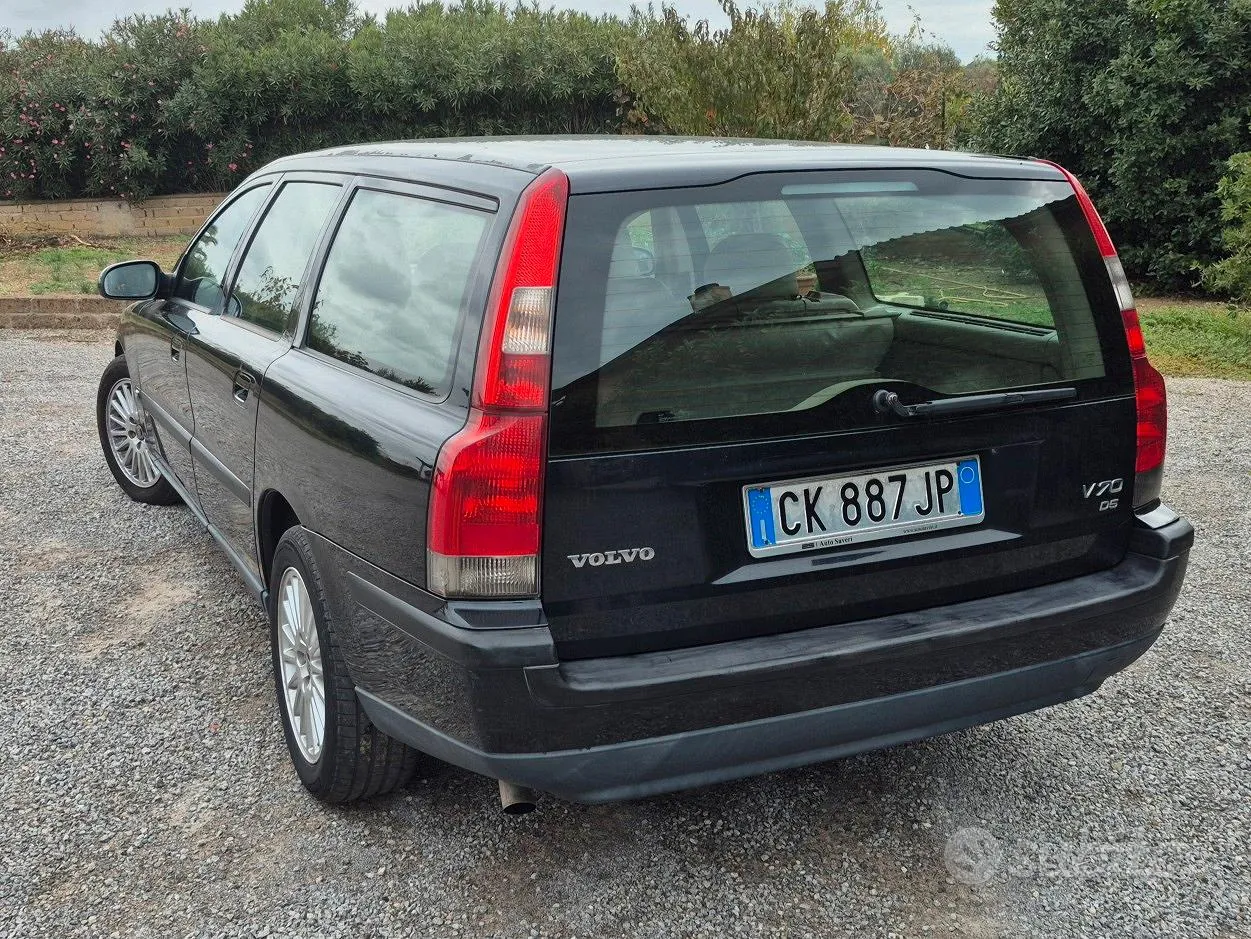 Volvo V70 2004 photo 3