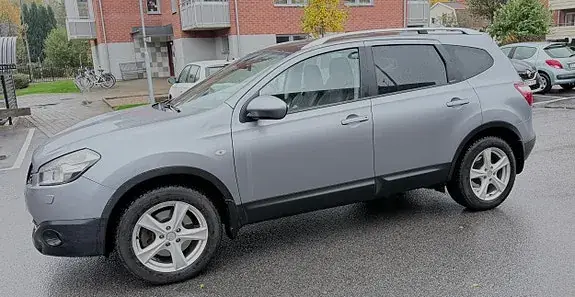 Nissan Qashqai+2