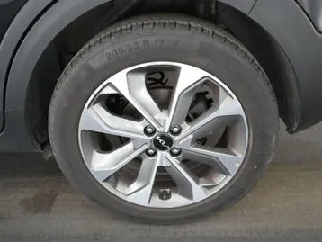 Kia Stonic 2025 photo 3