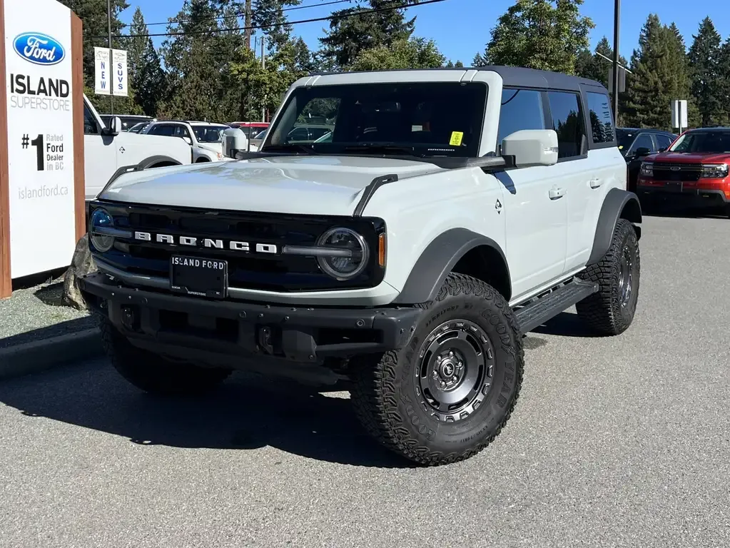 Ford Bronco 2024 photo 2