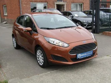 Ford Fiesta 2015 photo 2