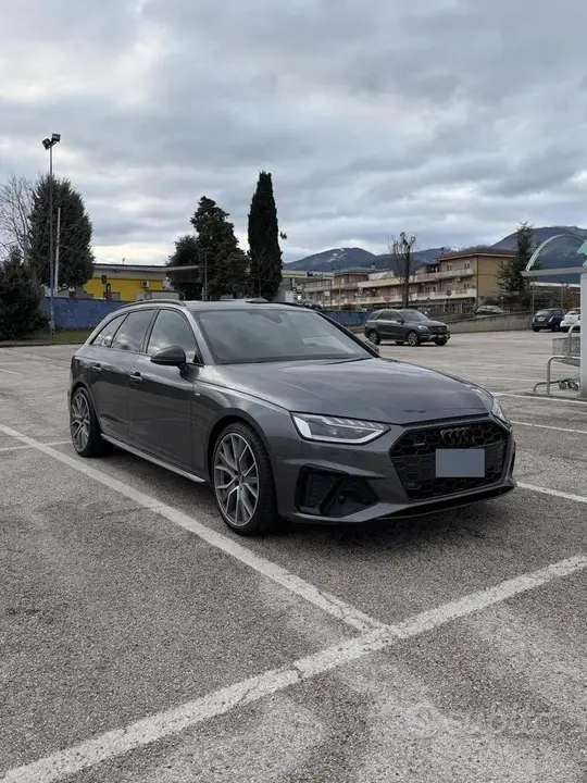 Audi A4 Avant