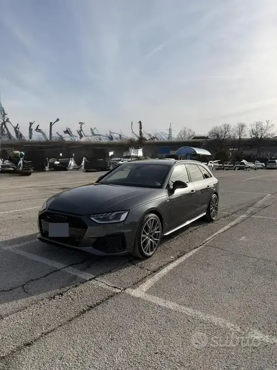 Audi A4 Avant 2020 photo 3
