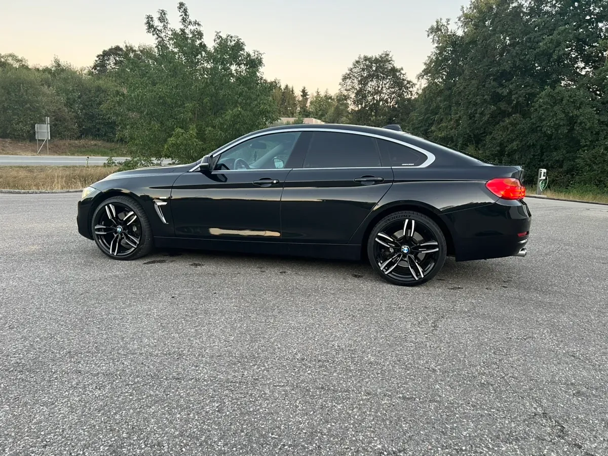 BMW 4 Series 2014 photo 2