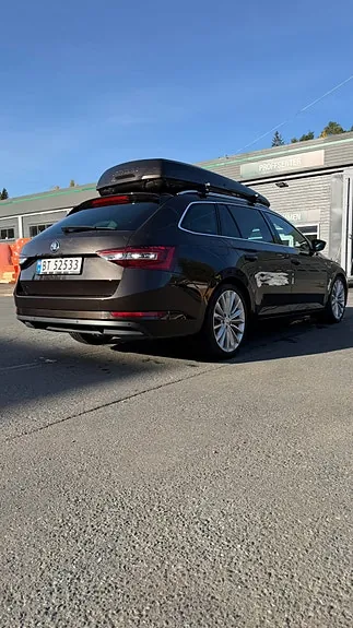 Skoda Superb 2017 photo 4