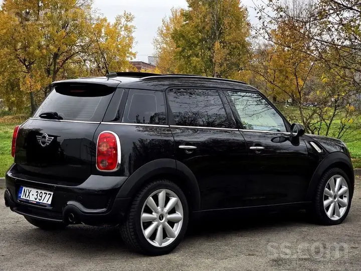 Mini Countryman 2010 photo 2