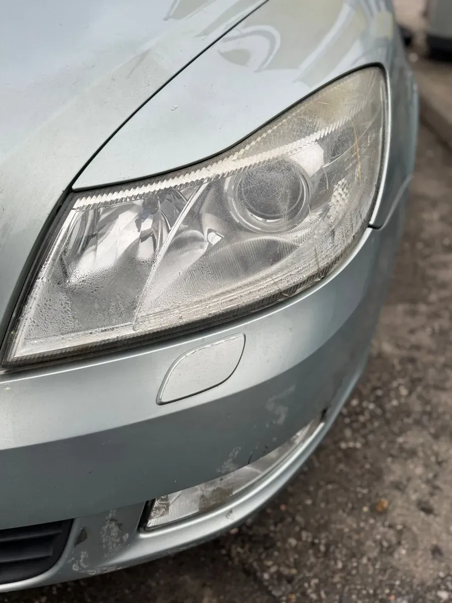 Skoda Octavia 2009 photo 2