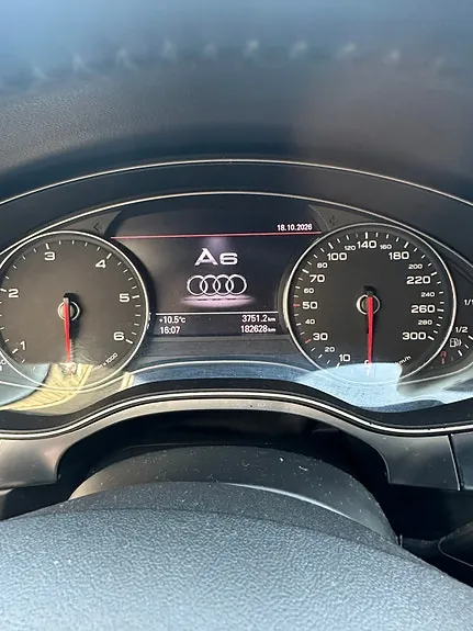 Audi A6 2011 photo 4