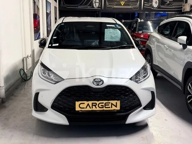 Toyota Yaris 2026 photo 2