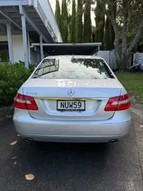 Mercedes-Benz E-Class 2010 photo 3