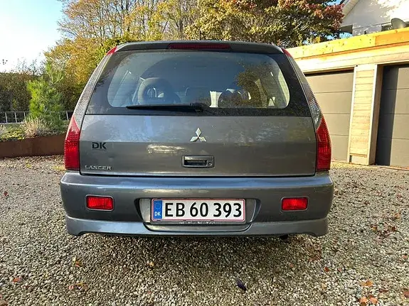 Mitsubishi Lancer