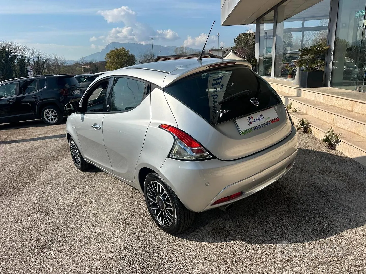 Lancia Ypsilon 2016 photo 4