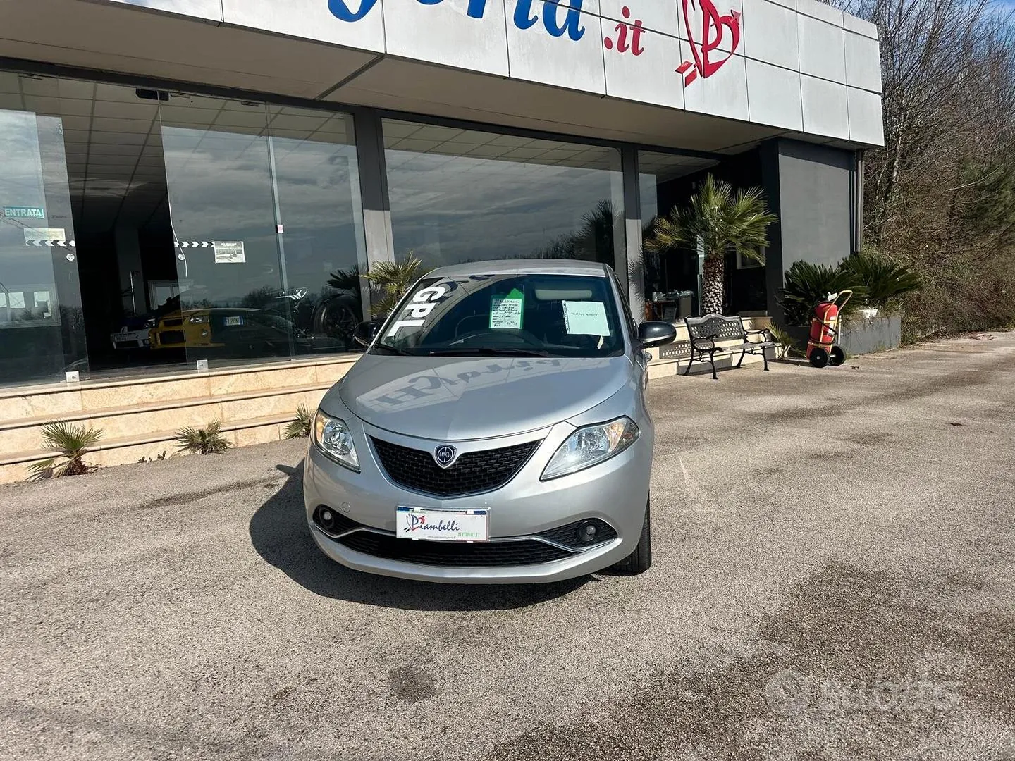 Lancia Ypsilon