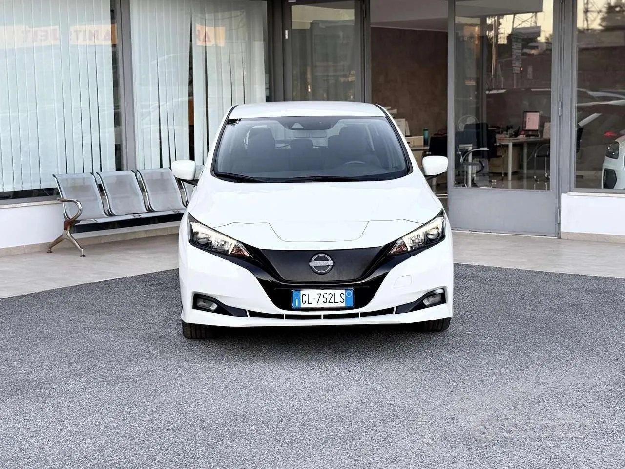 Nissan Leaf 2022 photo 2