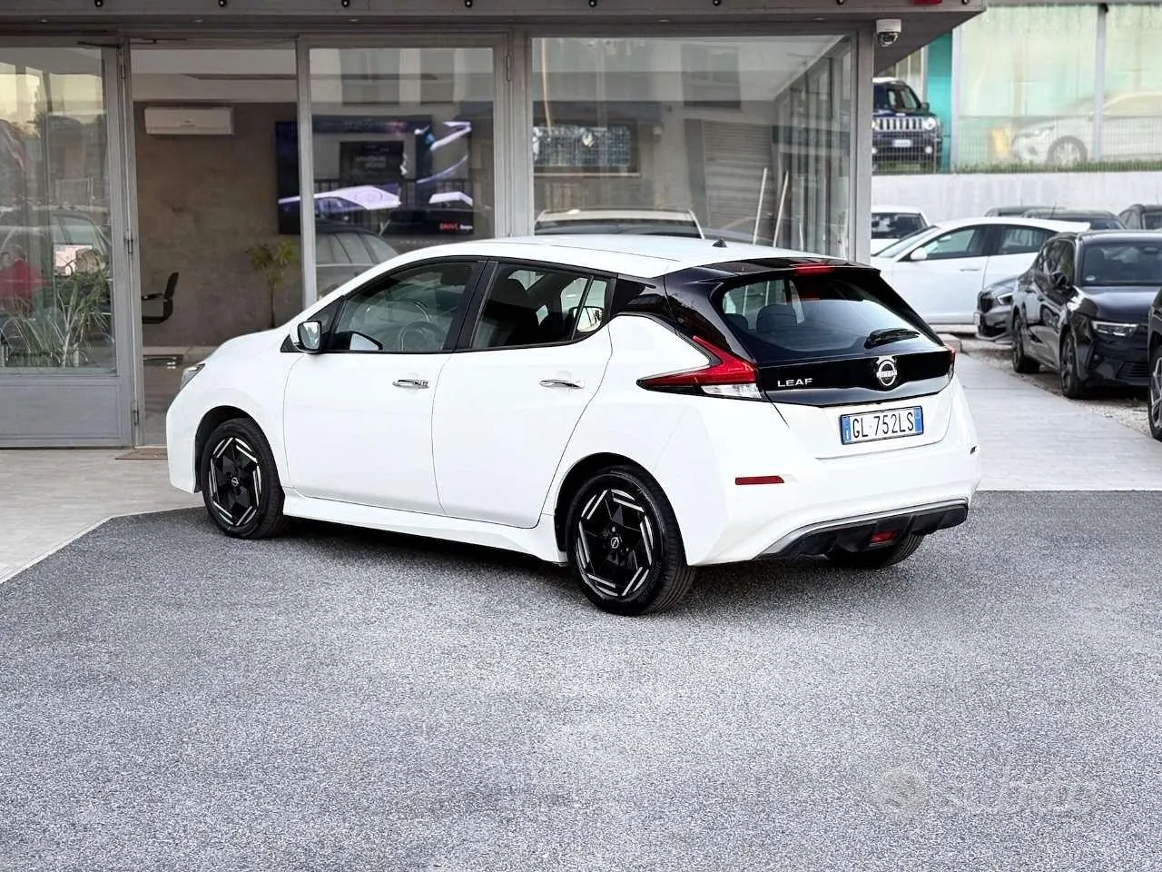 Nissan Leaf 2022 photo 4