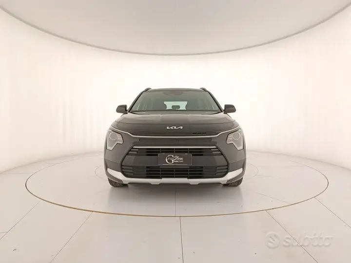 Kia Niro 2025 photo 2