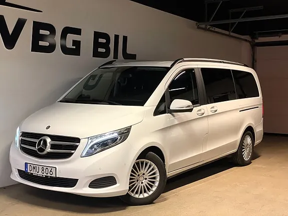 Mercedes-Benz V220 2015 photo 2