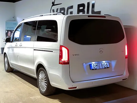 Mercedes-Benz V220 2015 photo 5