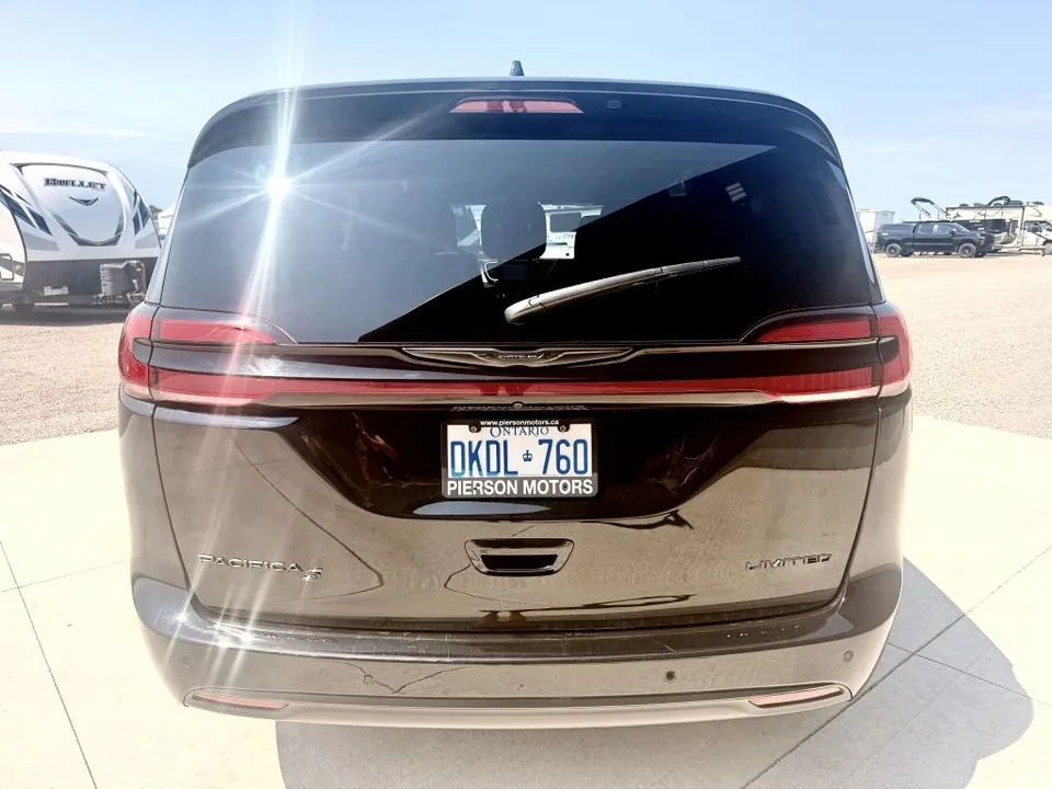 Chrysler Pacifica 2024 photo 5