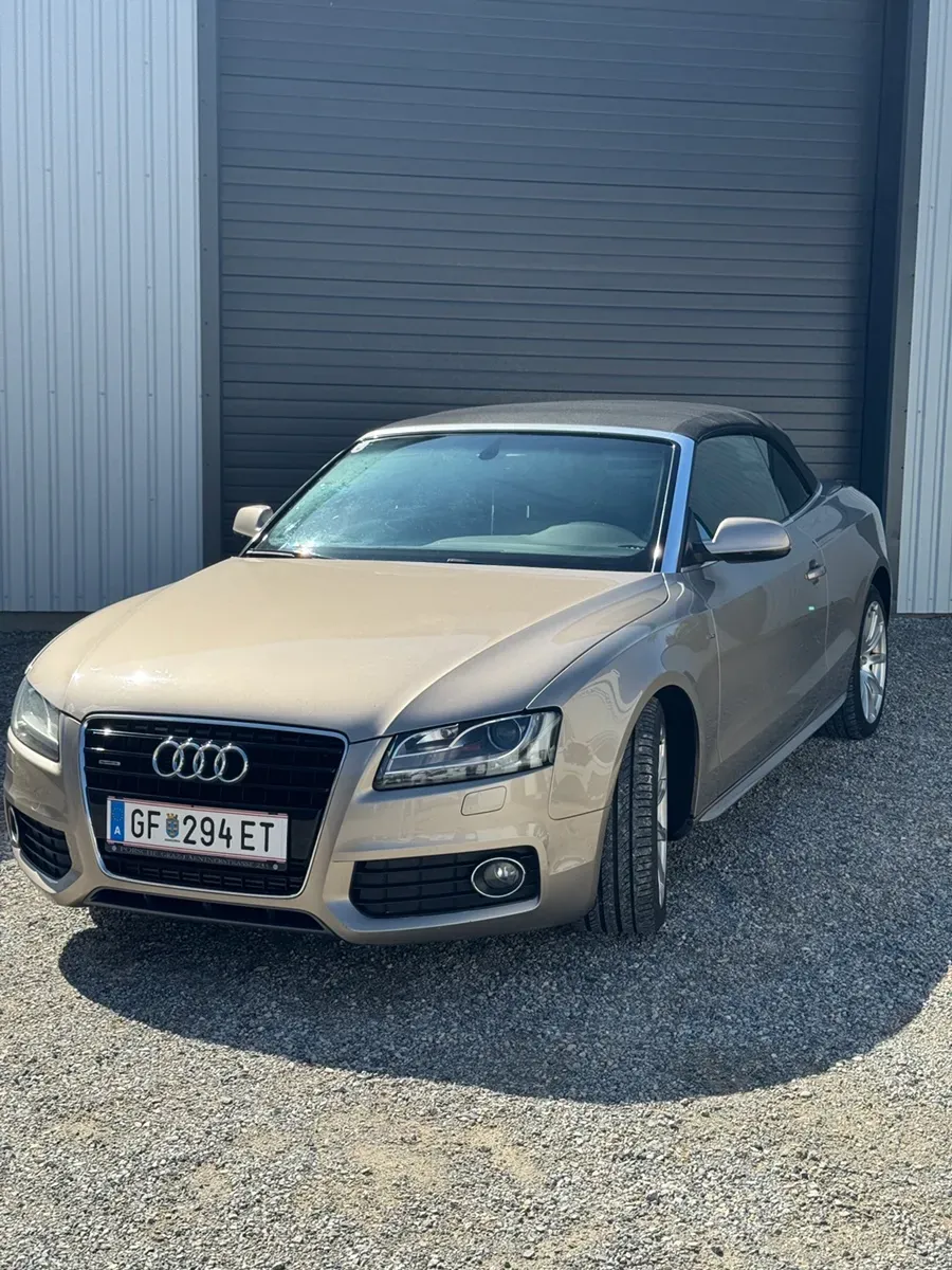 Audi A5 2011 photo 3