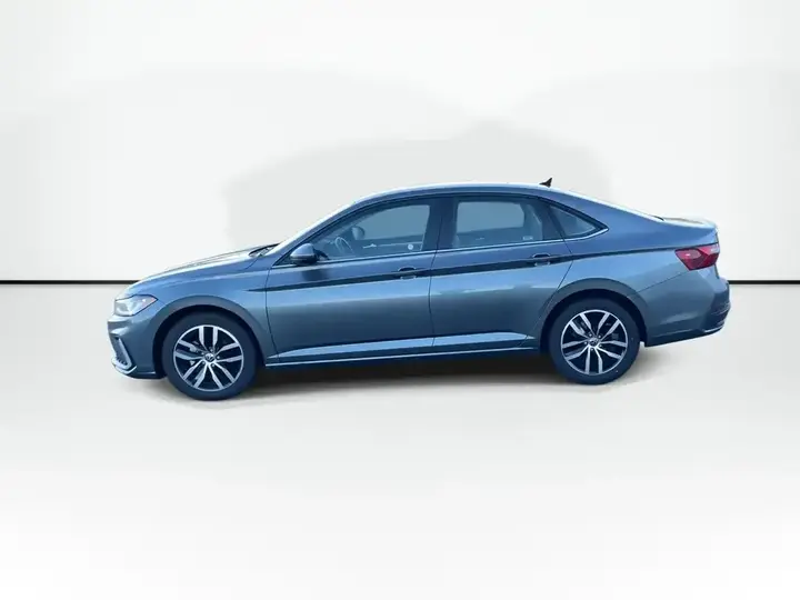 Volkswagen Jetta 2025 photo 5