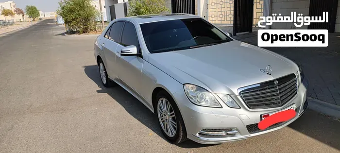 Mercedes-Benz E-Class 2011 photo 4