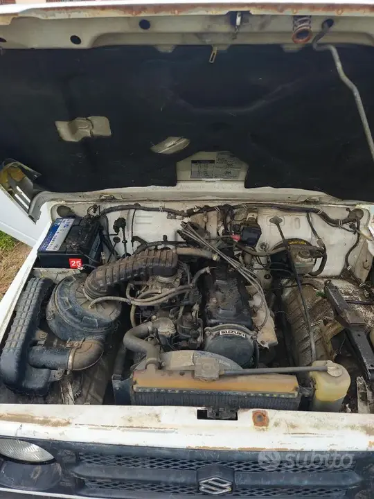 Suzuki Samurai 1996 photo 4