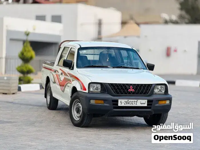 Mitsubishi Other 1997 photo 3