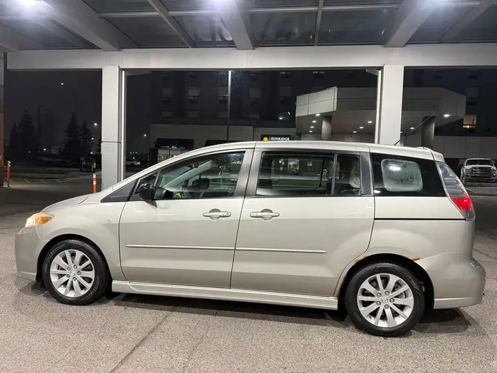 Mazda 5 2007 photo 2