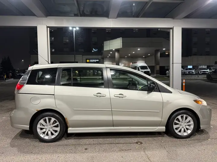 Mazda 5 2007 photo 5