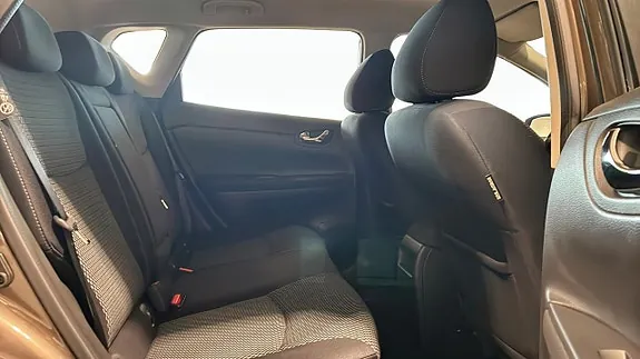 Nissan Pulsar 2017 photo 5