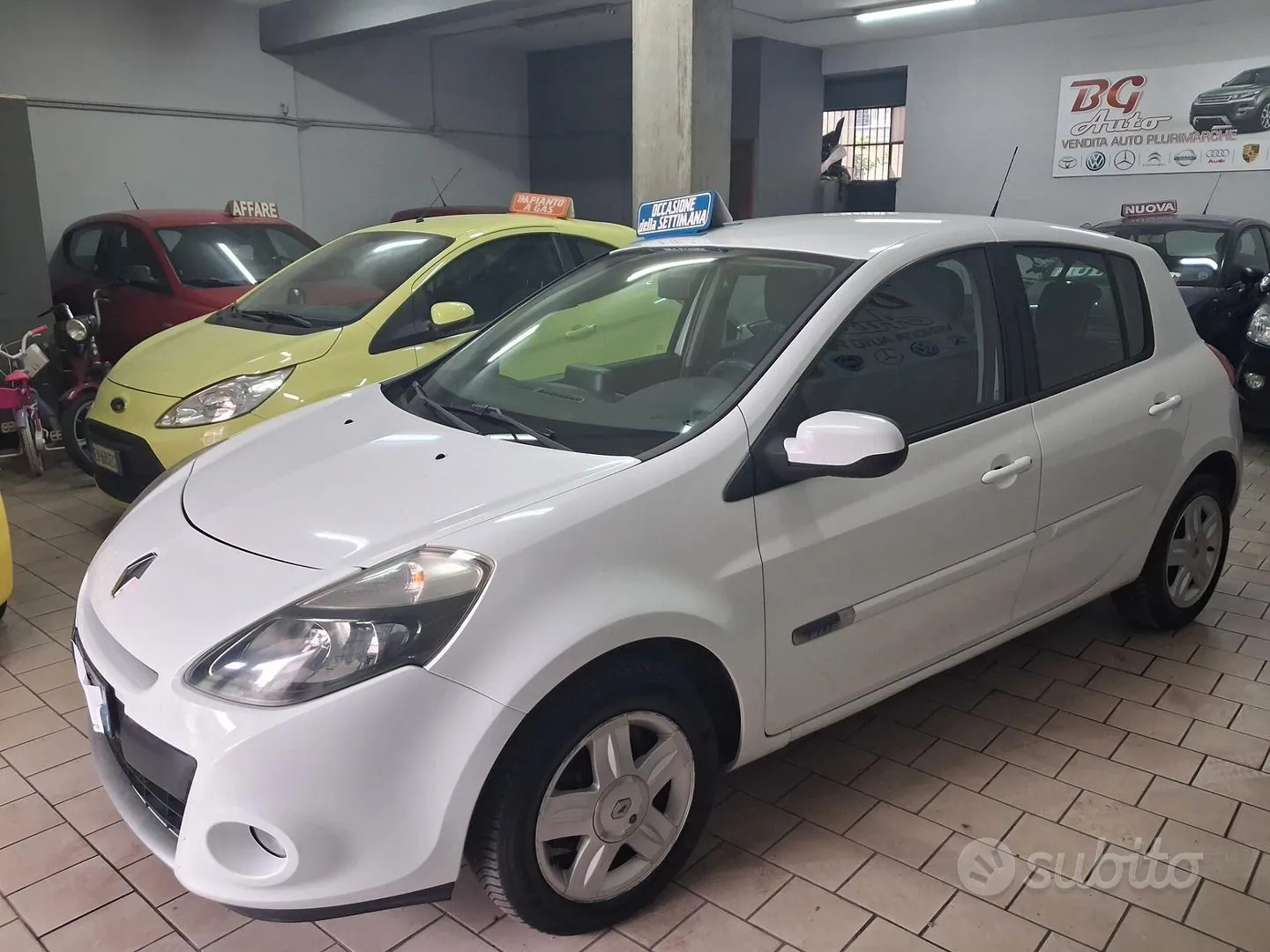 Renault Clio 2012 photo 3
