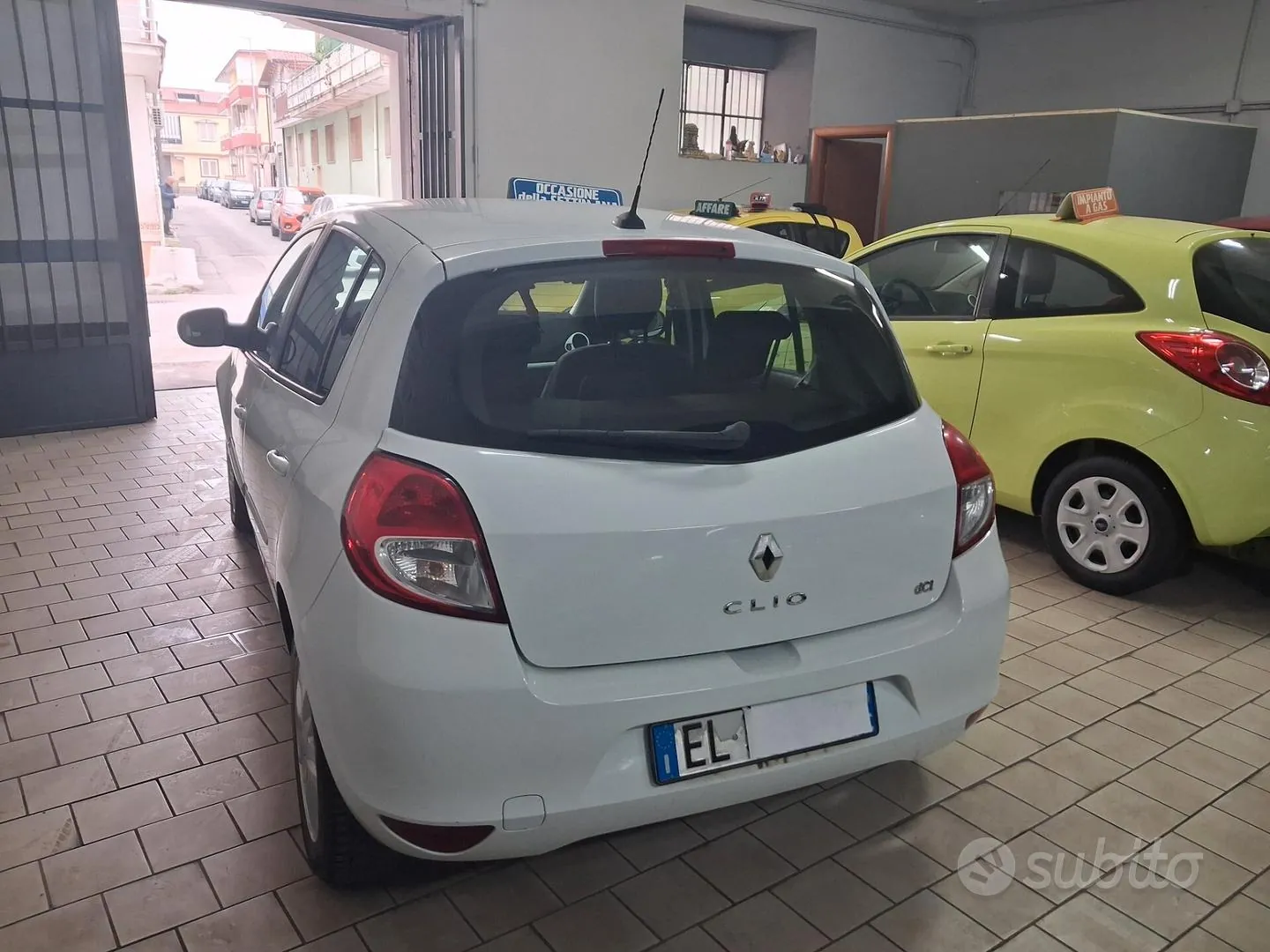Renault Clio 2012 photo 4
