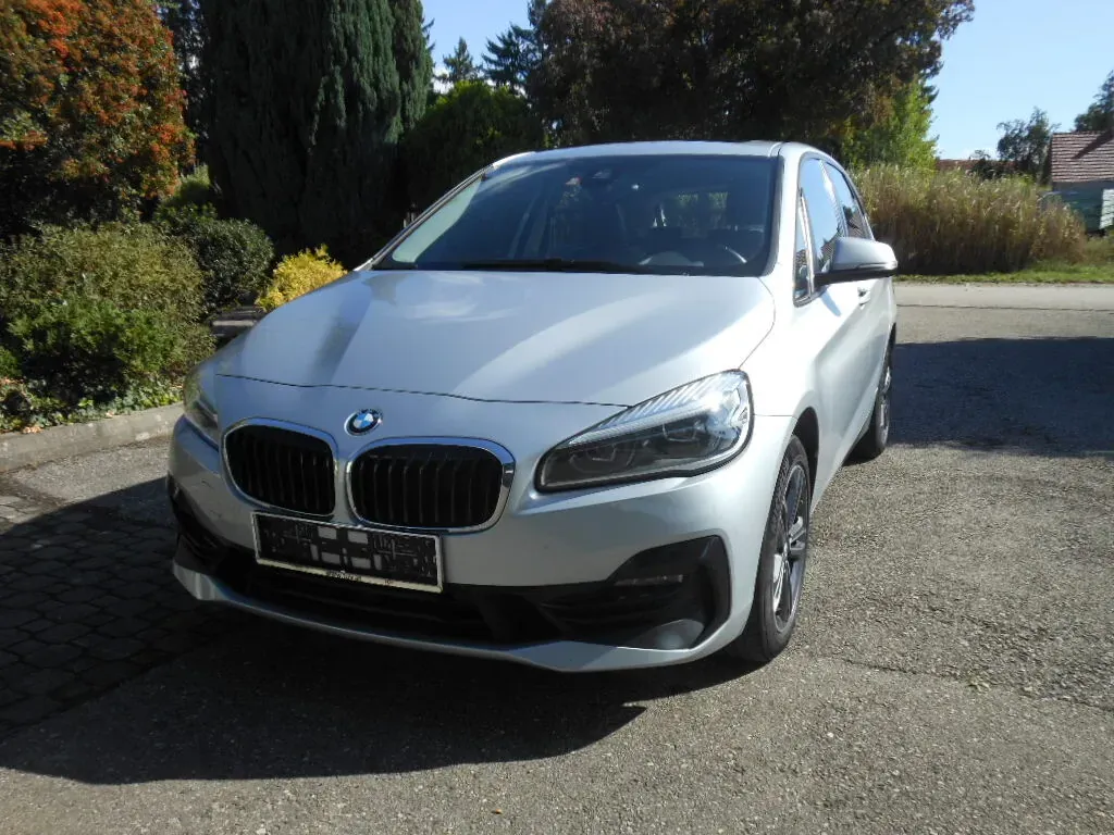 BMW 2 Series 2021 photo 3