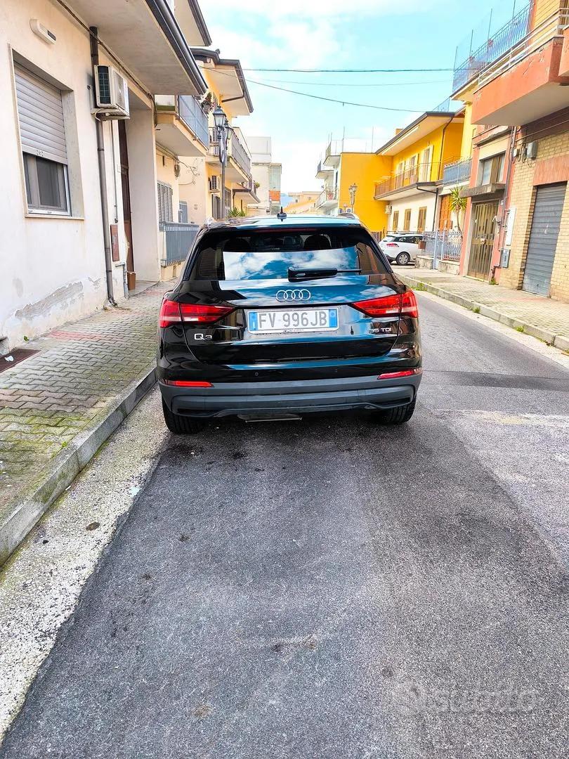 Audi Q3 2019 photo 3