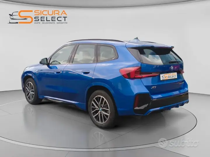 BMW X1 2023 photo 3