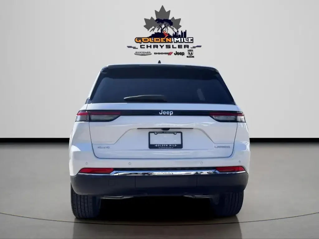 Jeep Grand Cherokee 2026 photo 3