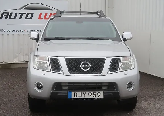 Nissan Navara 2014 photo 2