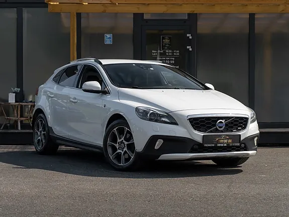 Volvo V40 2014 photo 3