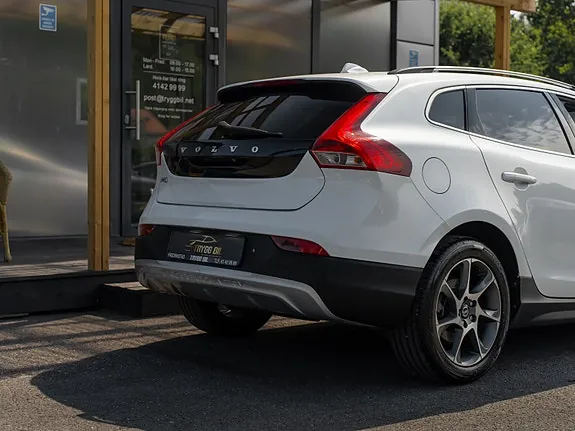 Volvo V40 2014 photo 4