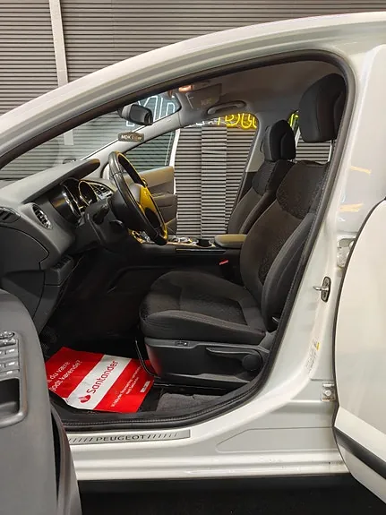 Peugeot 3008 2015 photo 5