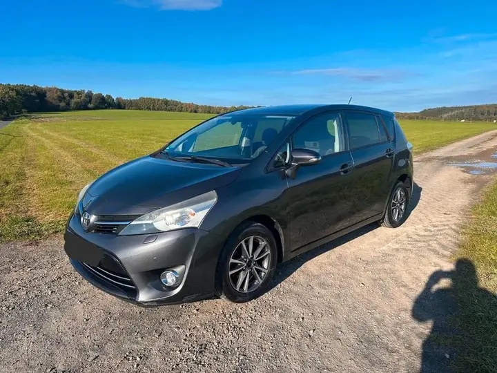 Toyota Verso