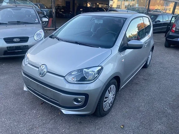 Volkswagen Up 2013 photo 2