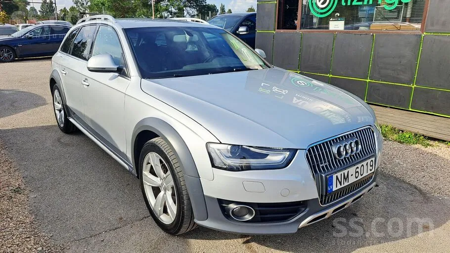 Audi A4 Allroad 2013 photo 3